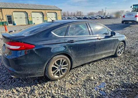 2017 Ford Fusion Se z USA, uszkodzony, nr VIN 3FA6P0HD4HR334031